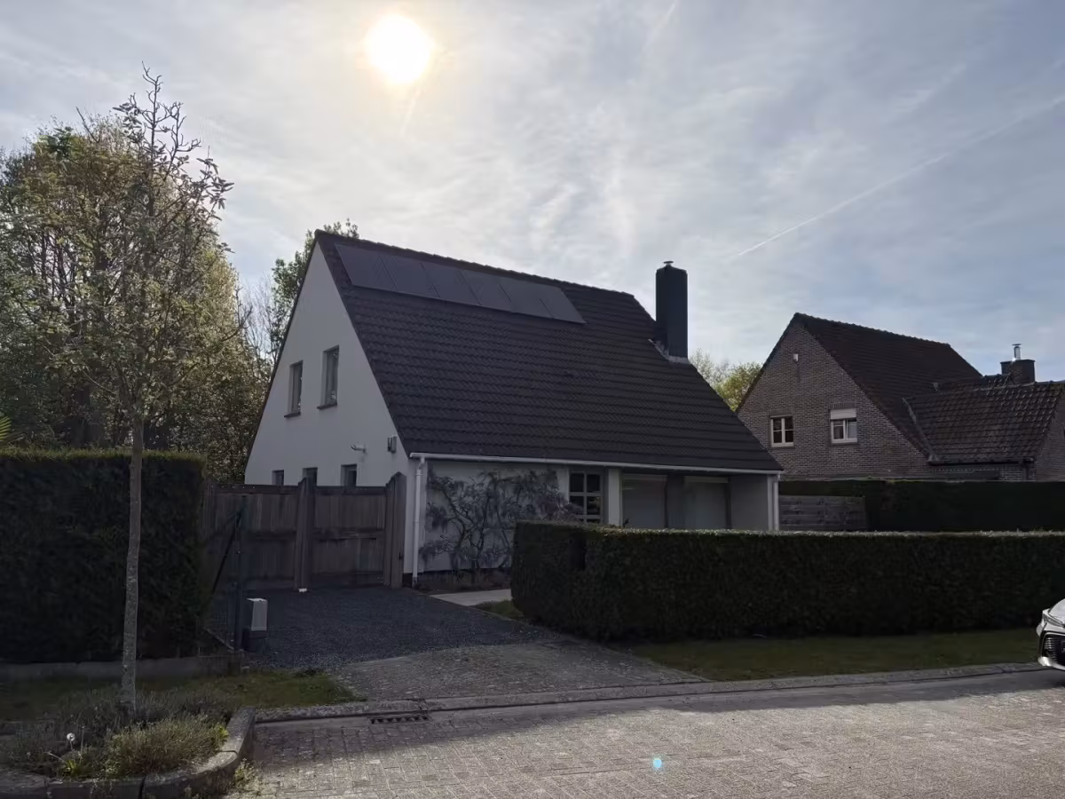 Vrijstaande woning met 4 slaapkamers in Sint-Denijs-Westrem - 2