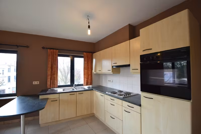 Bel appartement à Sint-Amandsberg, emplacement de choix - 3