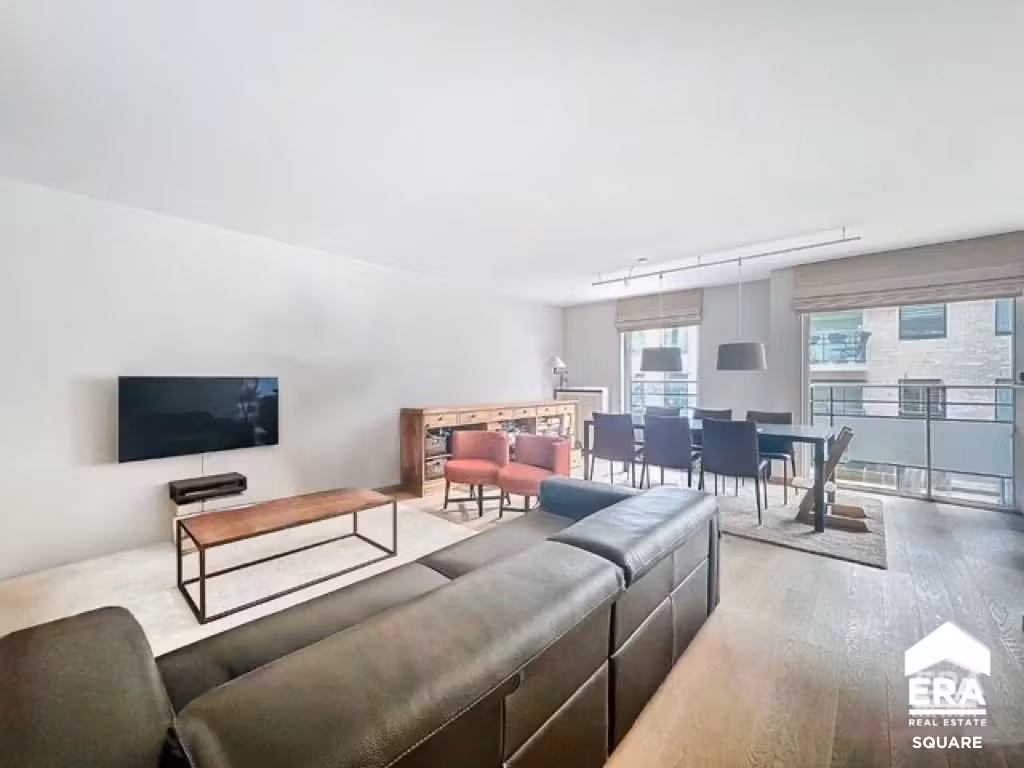 Ruim appartement met 3 slaapkamers, terras en 2 parkeerplaatsen - 2