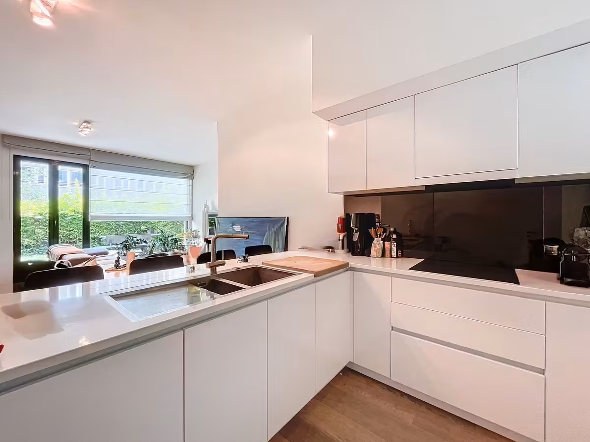 Brussels: Apartment with 3 bedrooms + terrace + parking - 13
