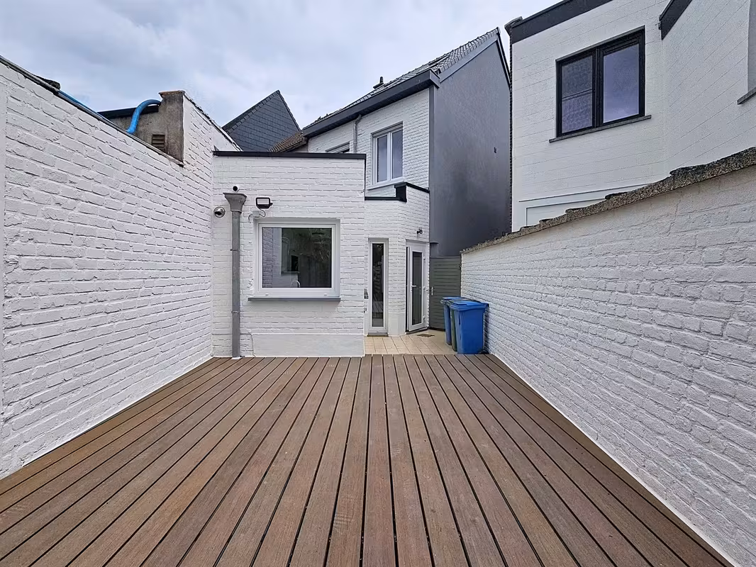 Renovated semi-detached home near Sint-Denijs-Westrem center - 6