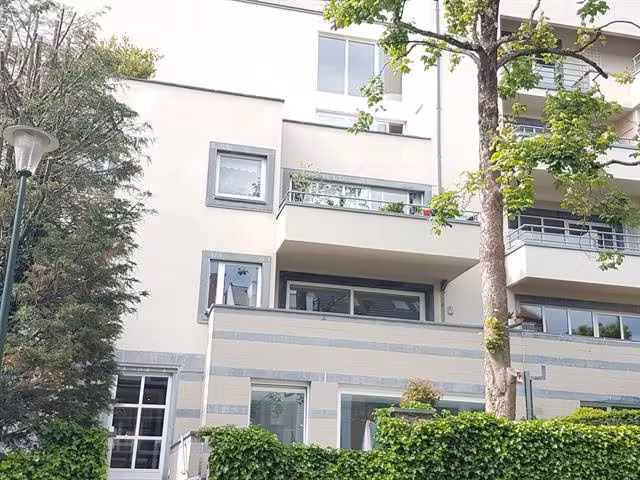 Rez-de-chaussée avec jardin à Uccle - 9