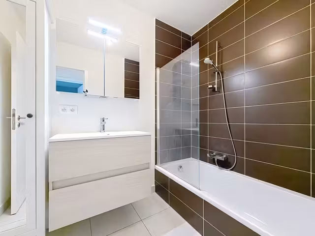 Aangenaam appartement met terras in Neder-Over-Heembeek - 5