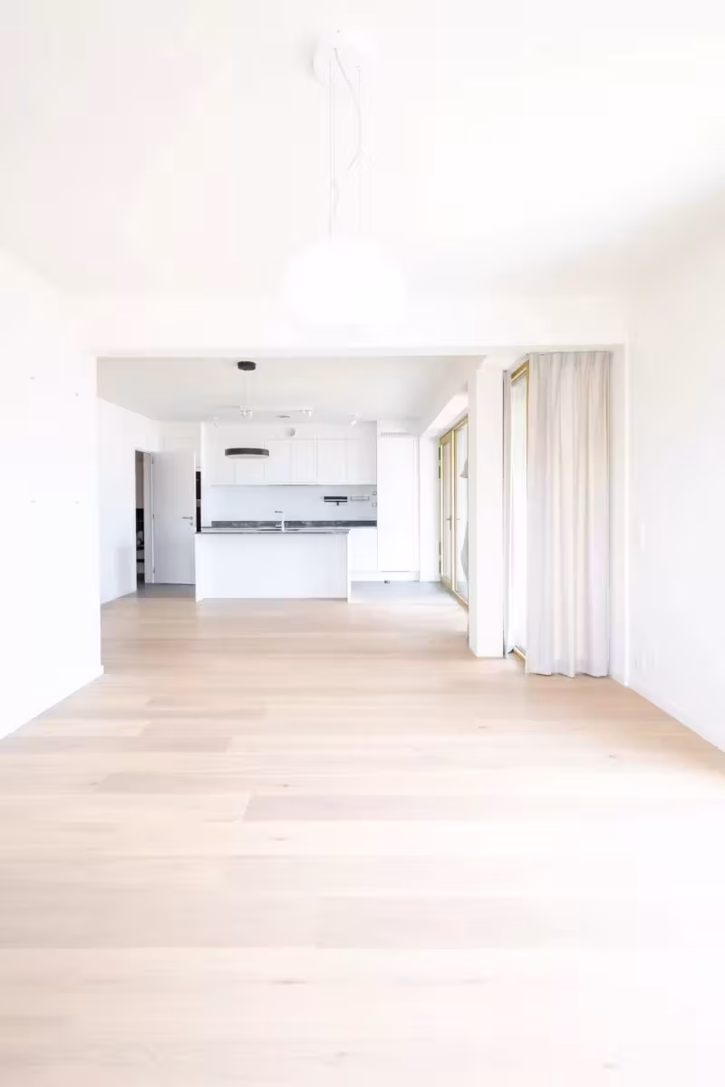 3-bedroom apartment with terrace in Tour & Taxi - 3