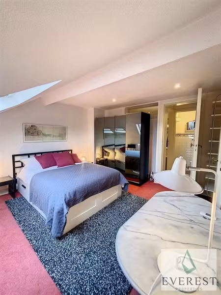 Montgomery! Beautiful furnished apartment - 1 bedroom - 8