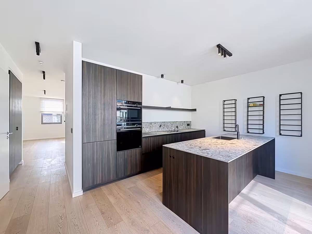 Duplex-appartement met drie slaapkamers in Gent - 3
