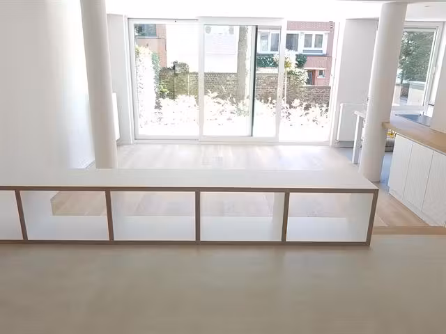 Rez-de-chaussée avec jardin à Uccle - 4