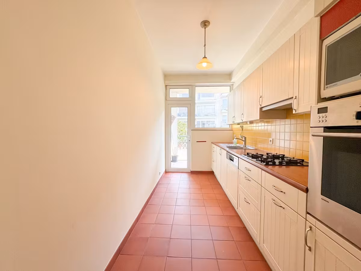 Schitterend appartement met 2 slaapkamers op een ideale locatie - 8