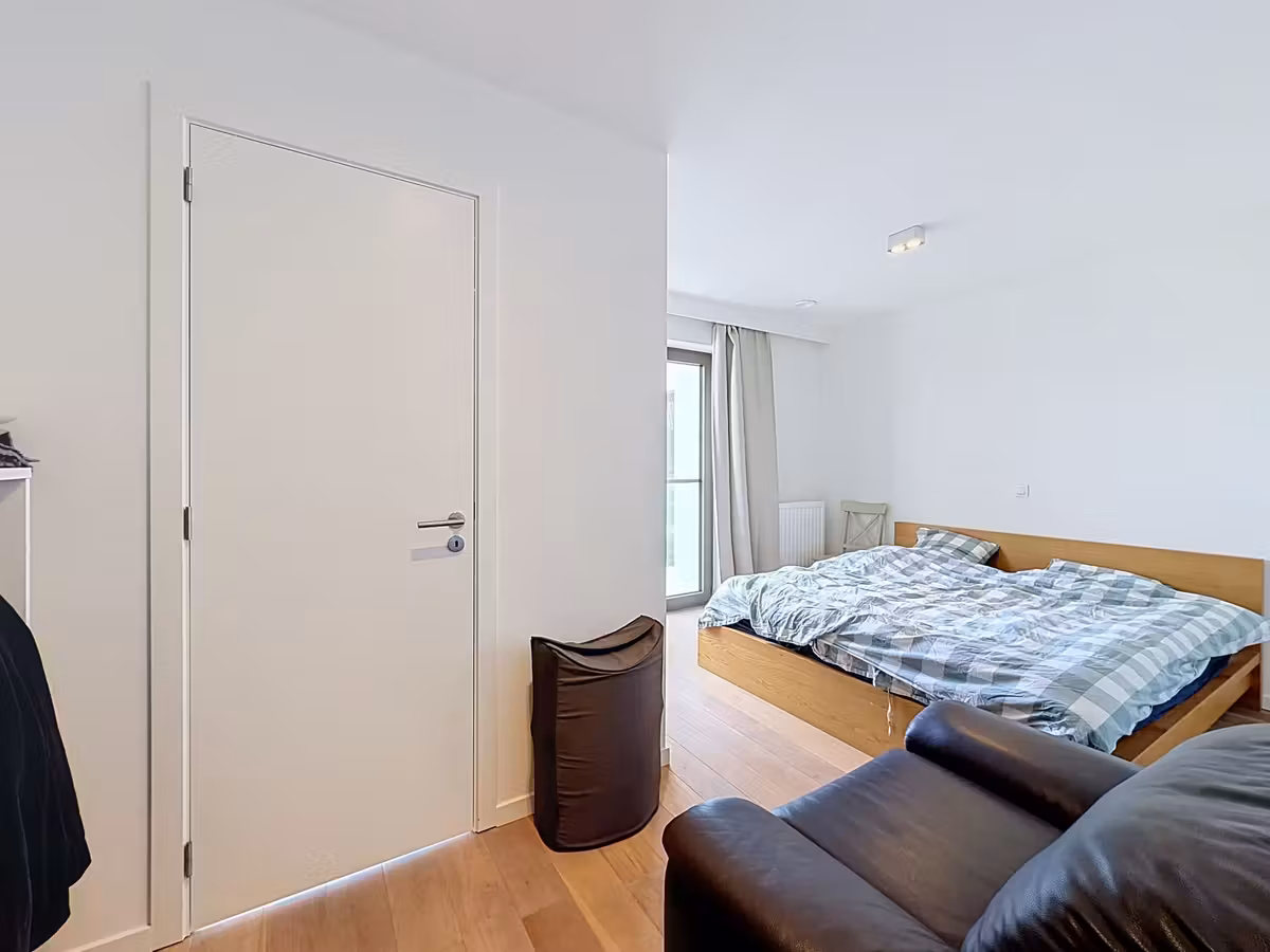 Eénslaapkamerappartement met ruim terras te huur in Gent - 11