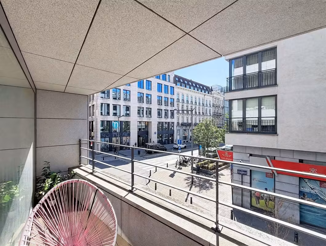 Bright apartment with 3 bedrooms and terrace - 2