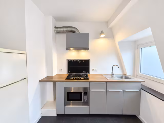 Furnished one-bedroom apartment in Koekelberg - 6