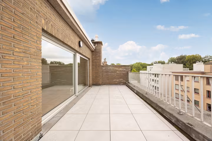 Volledig gerenoveerd appartement in Deurne - 8