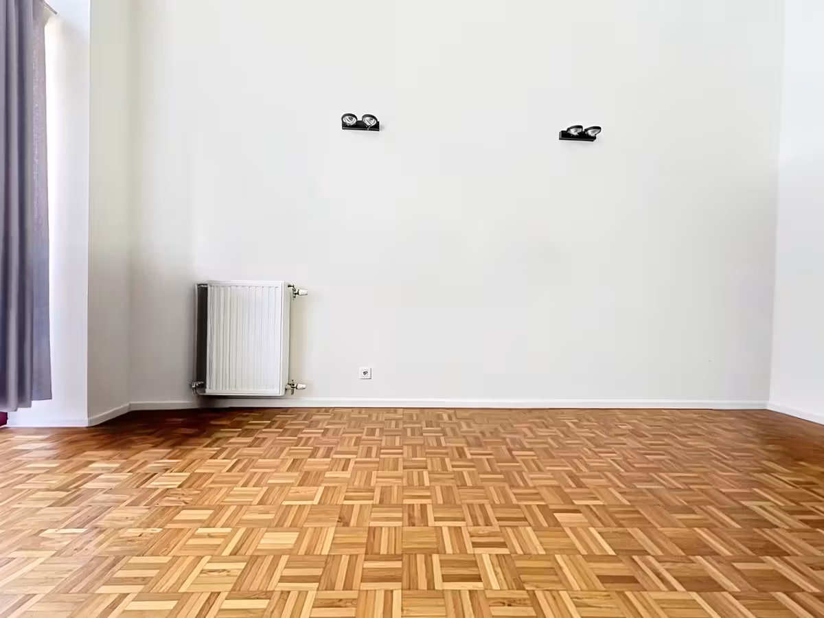 Duplex gerenoveerd appartement nabij Europese wijk - 4