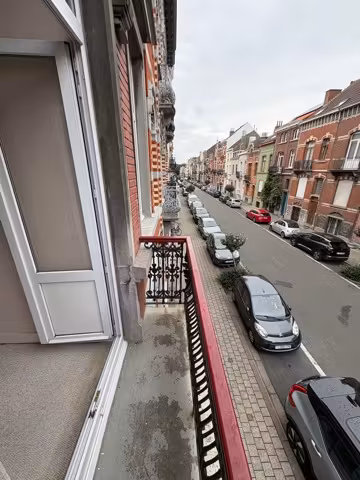 Appartement non-meublé avec balcon à Jette - 2