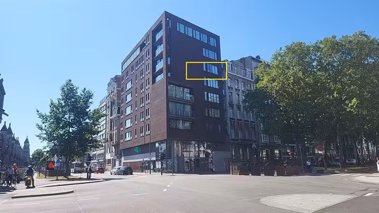 Ruim appartement met 2 slaapkamers op de Belgiëlei - 2