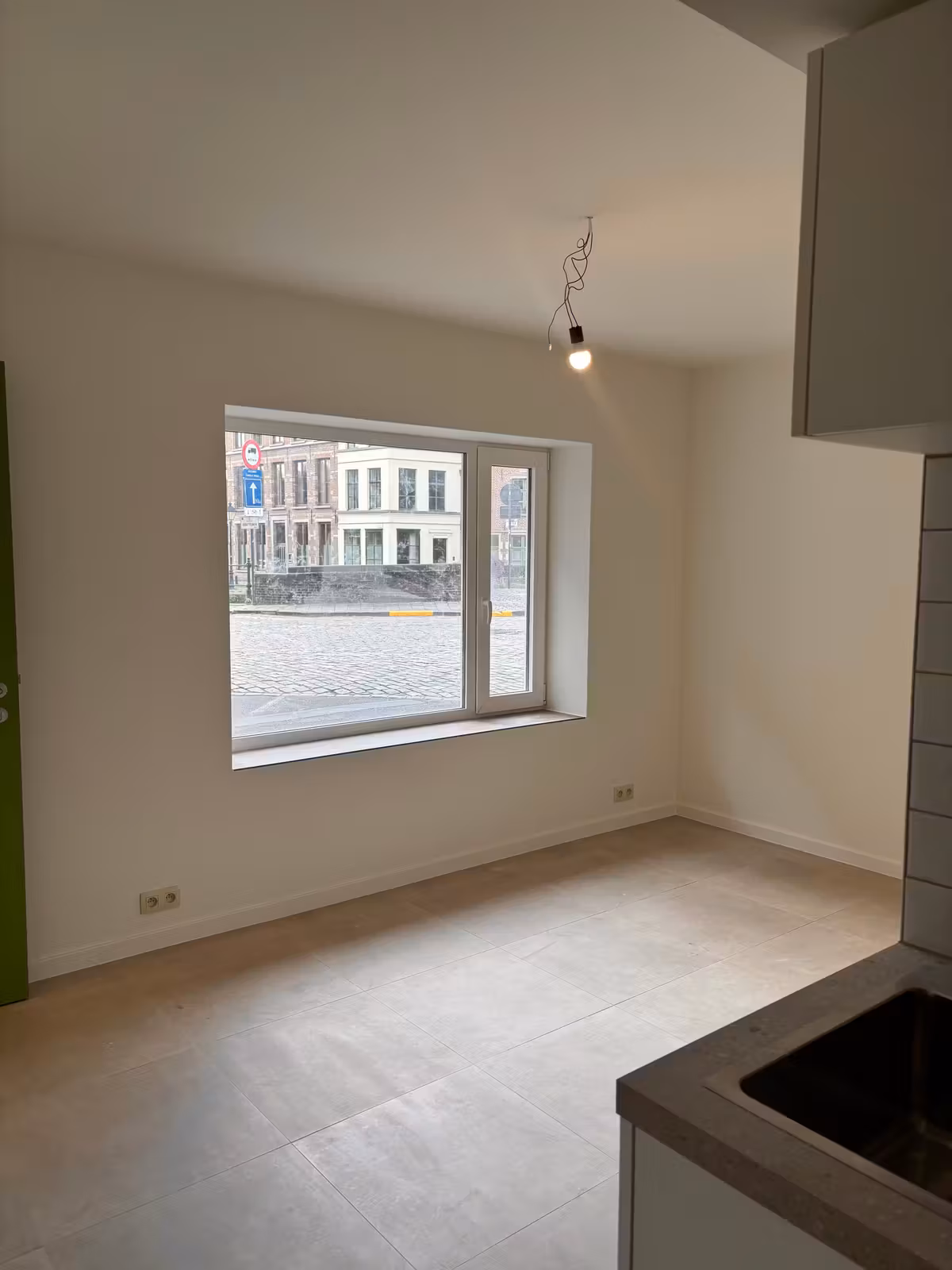 Spacious renovated studio in historic Ghent - 1