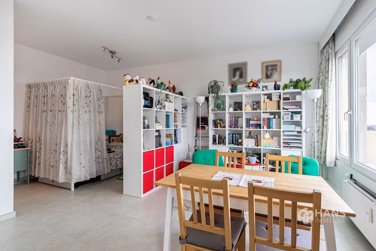 Ready-to-move-in studio with balcony in Antwerp - 12