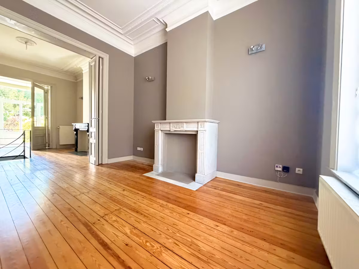 Two-bedroom duplex with terrace and garden in Ixelles - 9