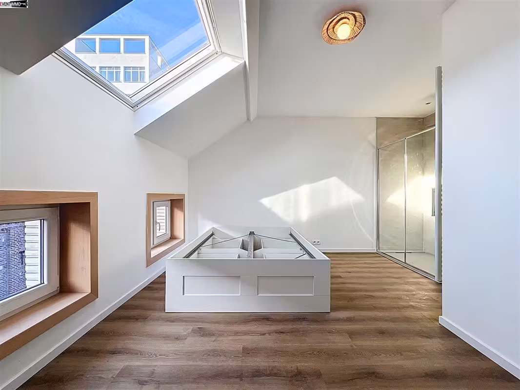 Gemeubelde kamers in gedeeld appartement in Molenbeek - 13