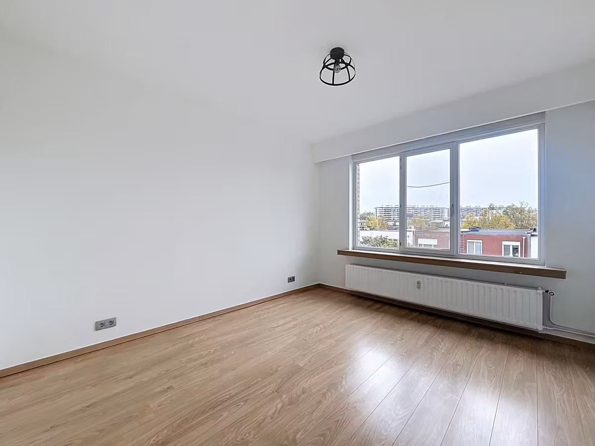 Bright apartment in Merksem with 2 bedrooms - 4