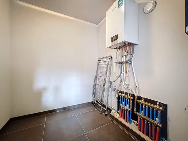 Appartement in Ganshoren met terras en parking - 3