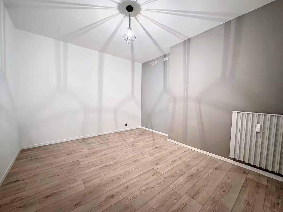 Lichtrijk appartement met één slaapkamer te huur in Deurne - 11