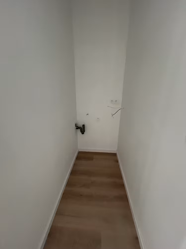 Appartement au rez-de-chaussée rénové avec terrasse - 5