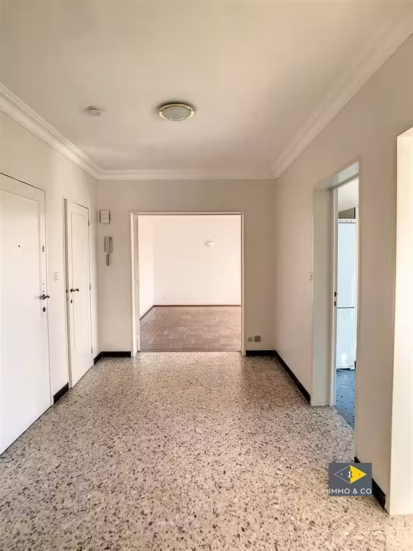 One-bedroom apartment in Auderghem with terrace - 6