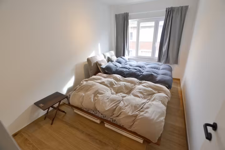 Appartement remis à neuf à Woluwe-Saint-Pierre - 2