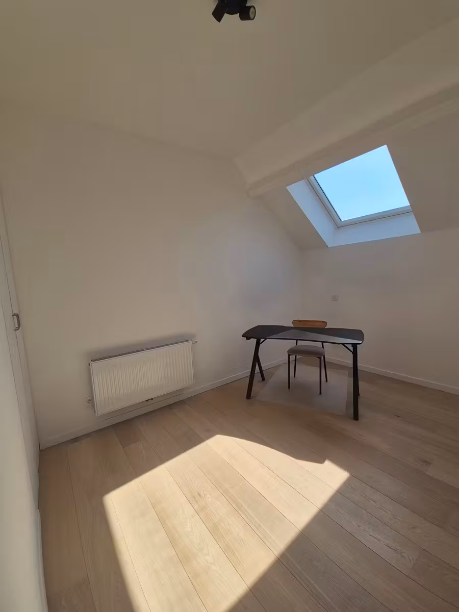 Volledig gerenoveerd loft appartement in Vorst - 10