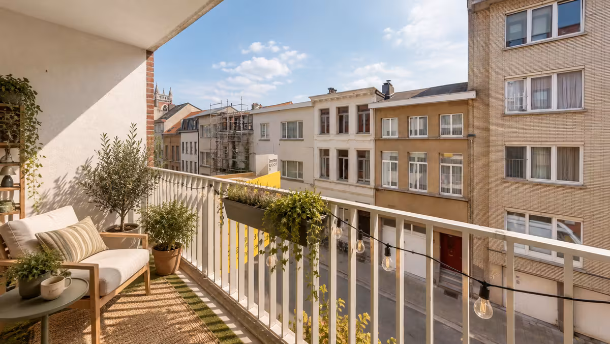 Apartment with south-facing terrace and parking - 2