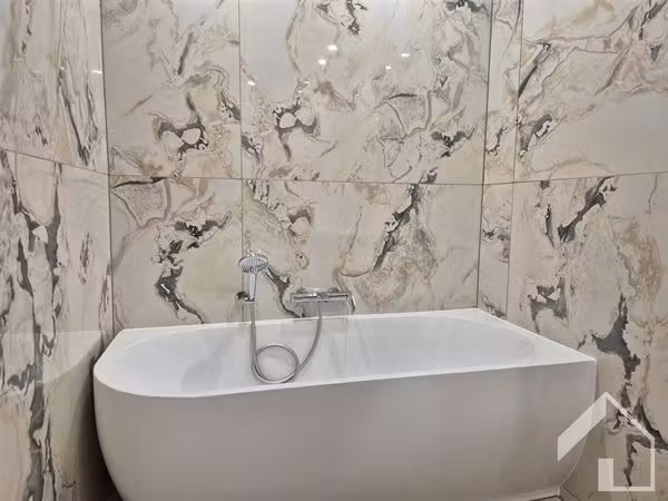 Nieuwbouw appartement op de 3de verdieping met 1 slaapkamer, terras en lift - 12