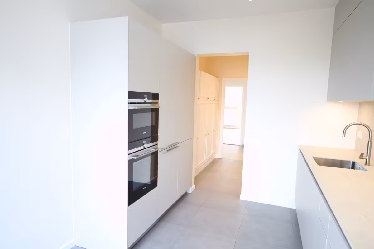 Ruim appartement met 3 slaapkamers in Elsene - 12