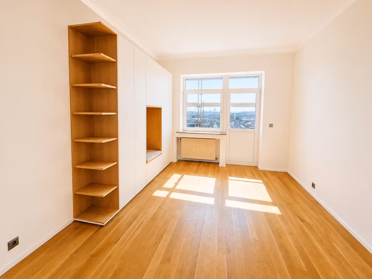 Spacious 2-bedroom flat with study area on Avenue de la... - 14