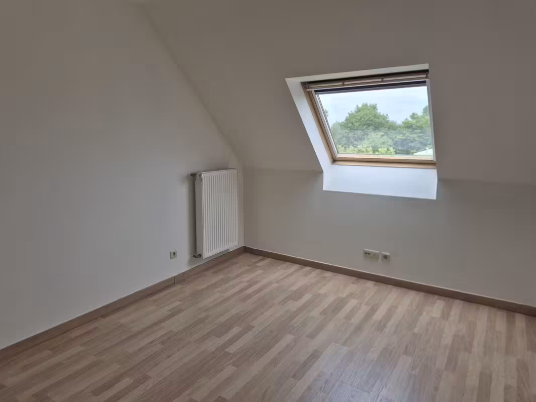 Ruim duplex appartement met zonnig terras in Oostakker - 10