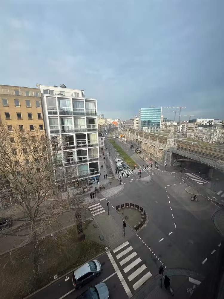 Ruim appartement met 2 slaapkamers op de Belgiëlei - 8