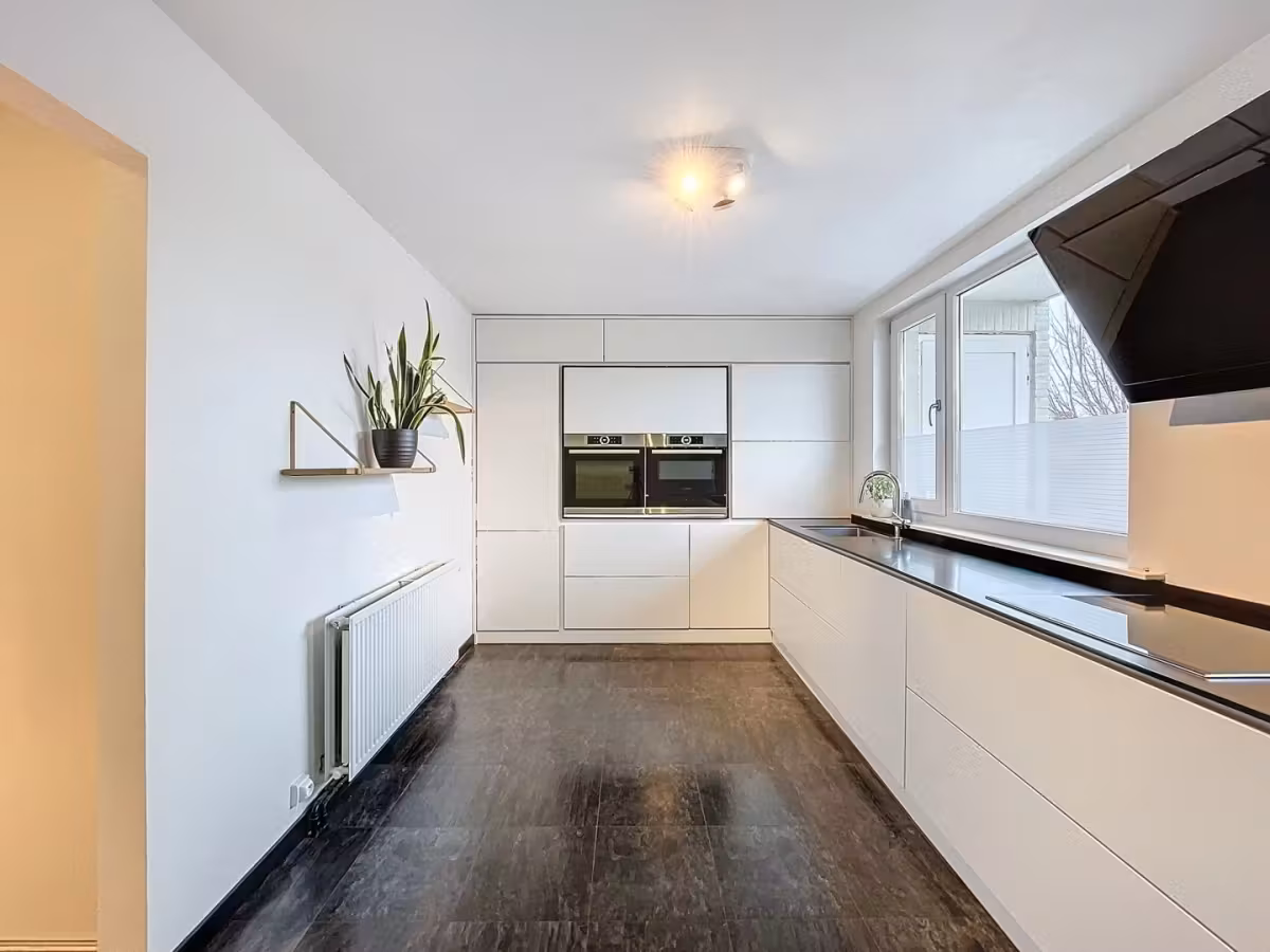 Luxueus uitgerust appartement met terras in Sint-Amandsberg - 4