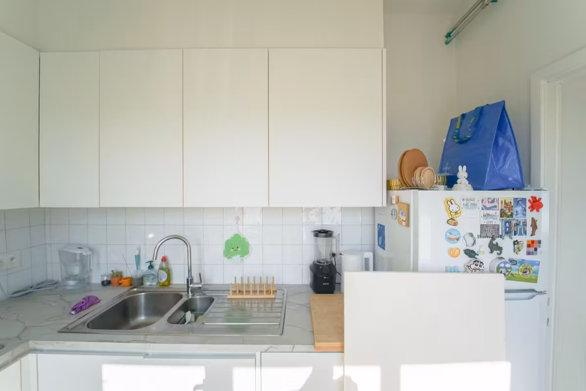 Lichtrijk appartement met balkon op gunstige ligging - 11