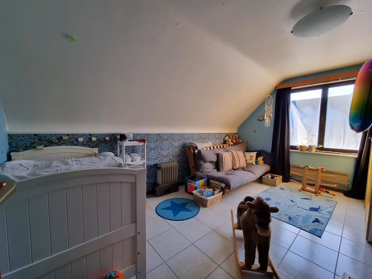 Vaste maison spacieuse dans un quartier calme - 8