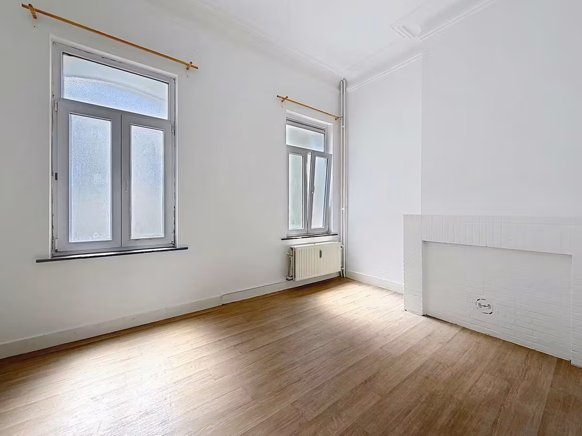 One-bedroom apartment in Ixelles - 9