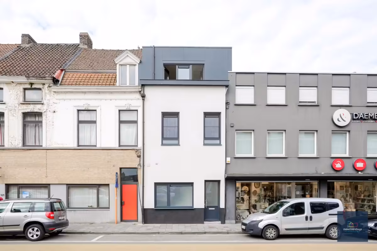 Gunstig gelegen woning met 4 slaapkamers in Mariakerke - 2
