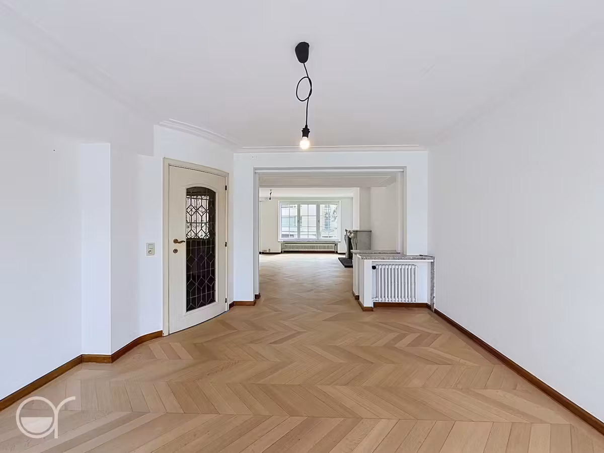 Unieke en ruime rijwoning met garage, tuin en terrassen te huur nabij station Gent-Sint-Pieters - 12