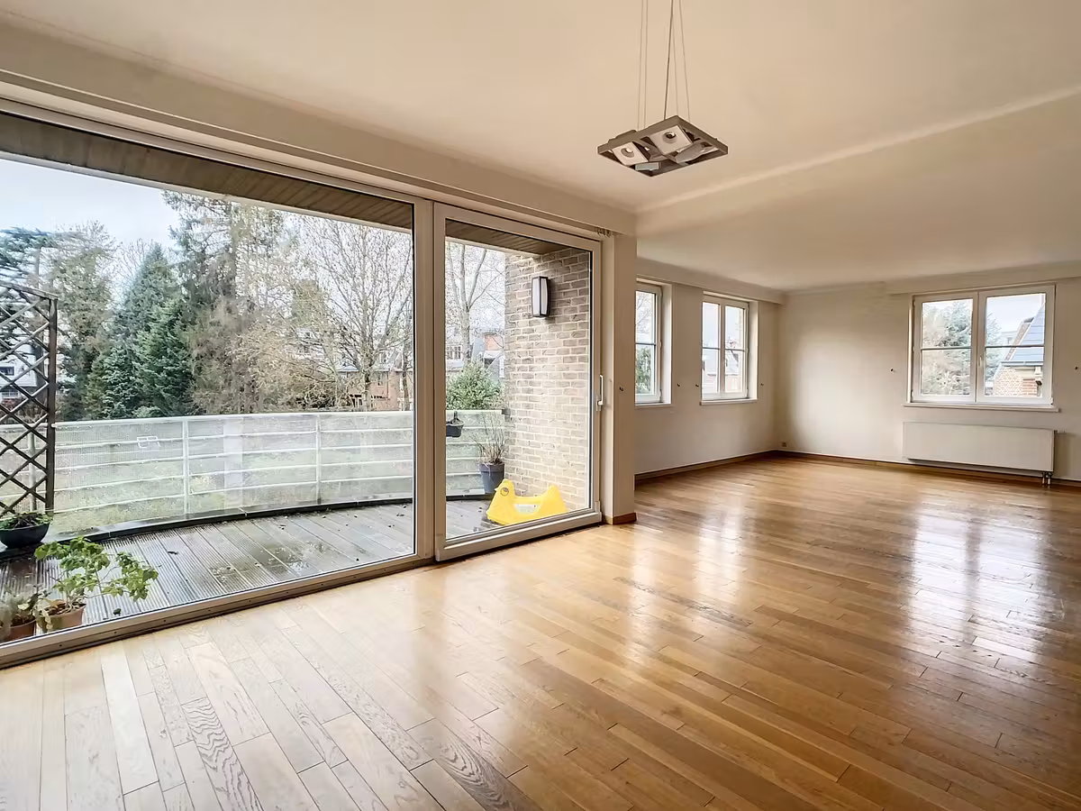 Beautiful 3-bedroom apartment near Sonian Forest