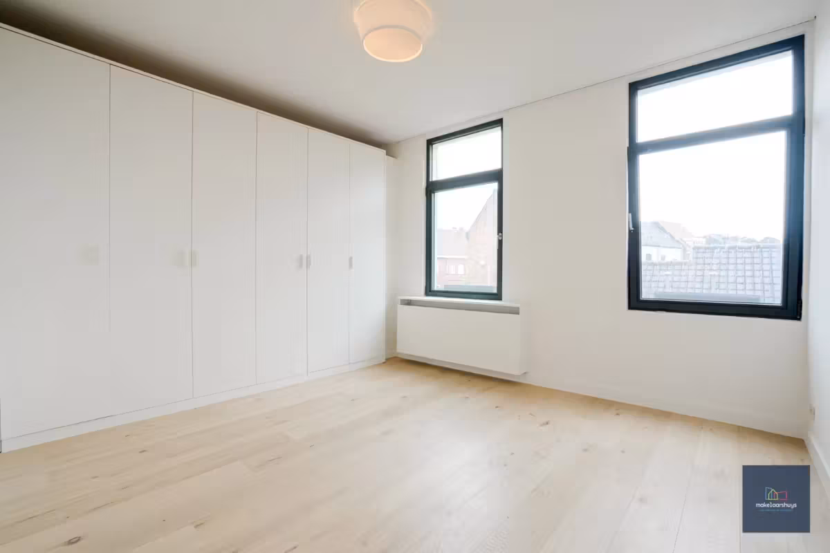 Instapklare woning met garage te Gentbrugge - 10