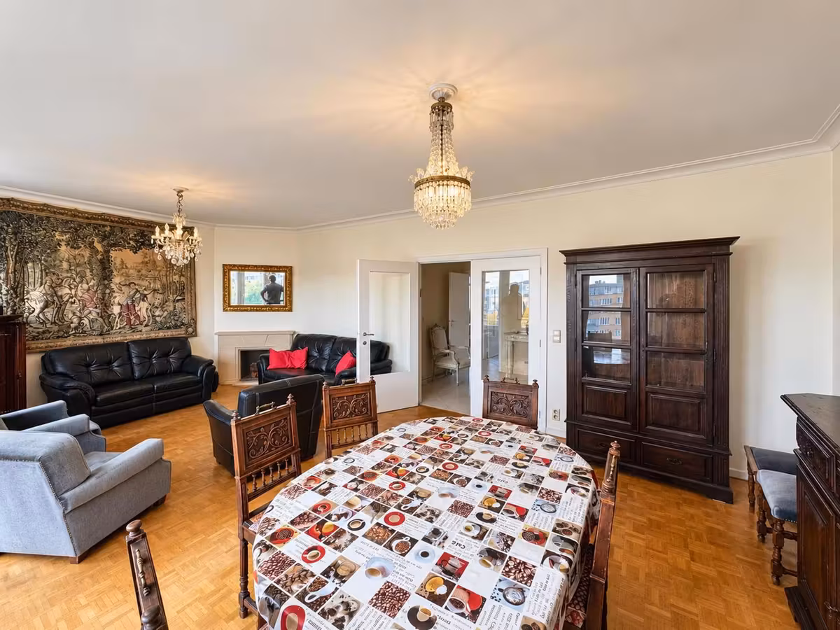 Furnished 100 sqm apartment in Etterbeek - 1