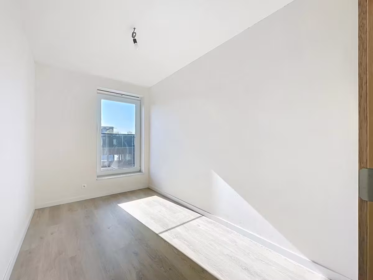Lichtrijk 3 slaapkamer appartement te Oostakker - 12
