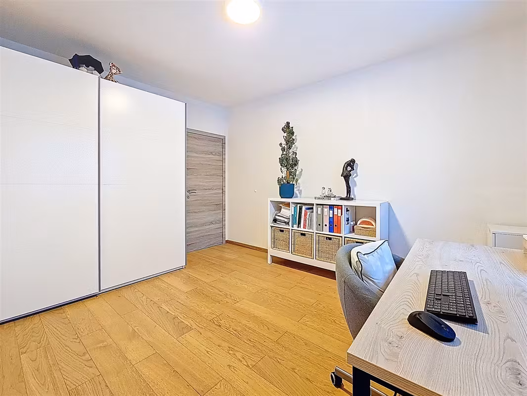 Ruime woning met tuin en 4 slaapkamers - 13