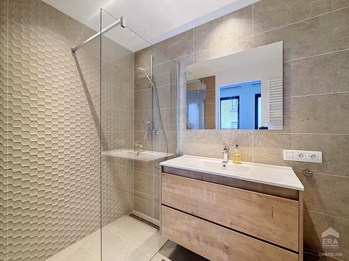 Penthouse met 2 slaapkamers en terrassen te huur in Brussel - 9