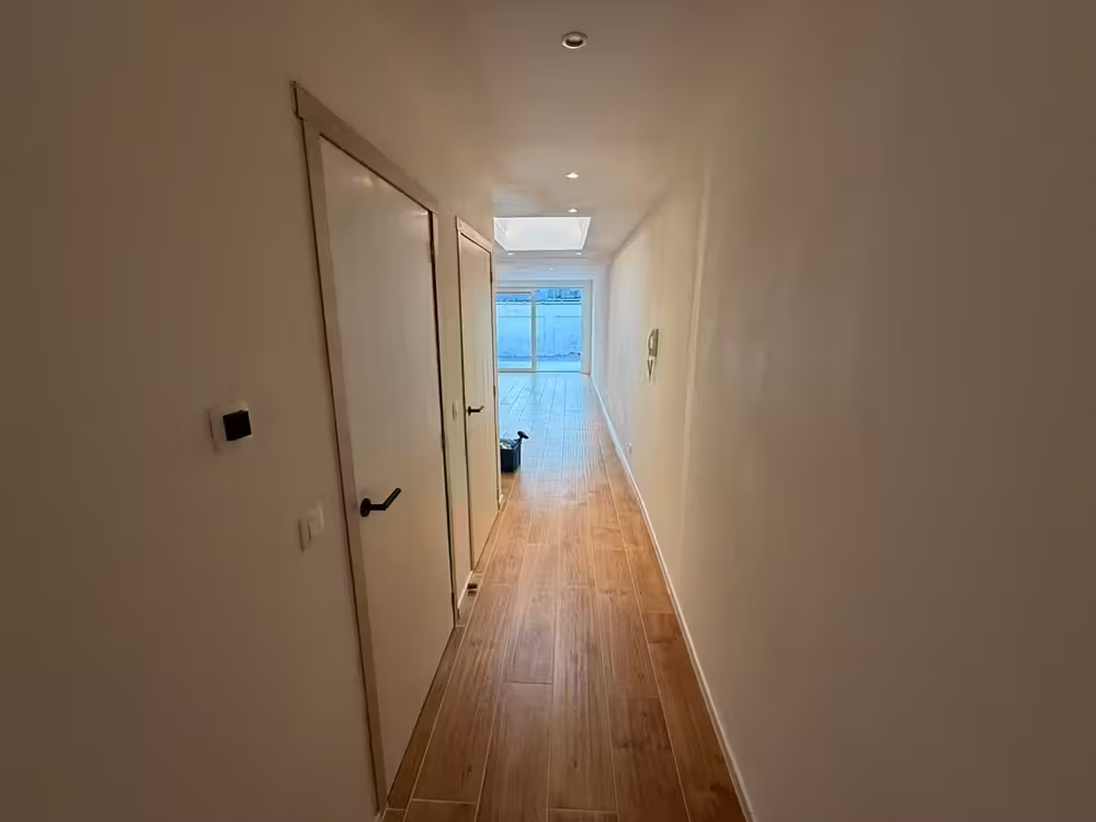 Gerenoveerd gelijkvloers appartement met tuin in Antwerpen - 9