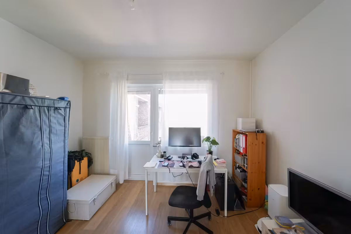Lichtrijk appartement met balkon op gunstige ligging - 8